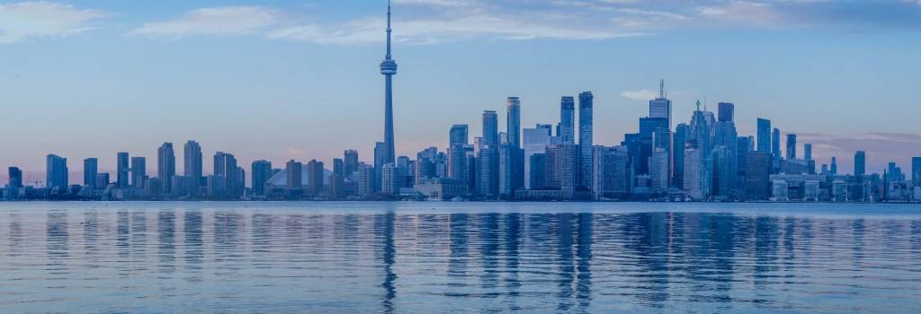 43 Hotels with Park Stay Fly Packages Near YYZ Airport