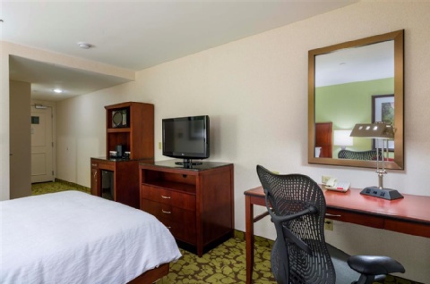 Hilton Garden Inn Queens/JFK , NY 11430 near John F Kennedy Intl Airport View Point 24