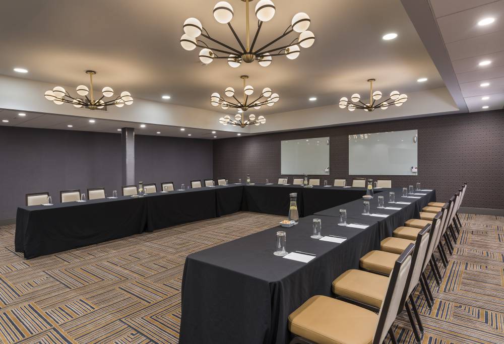 Crowne Plaza Warwick 10